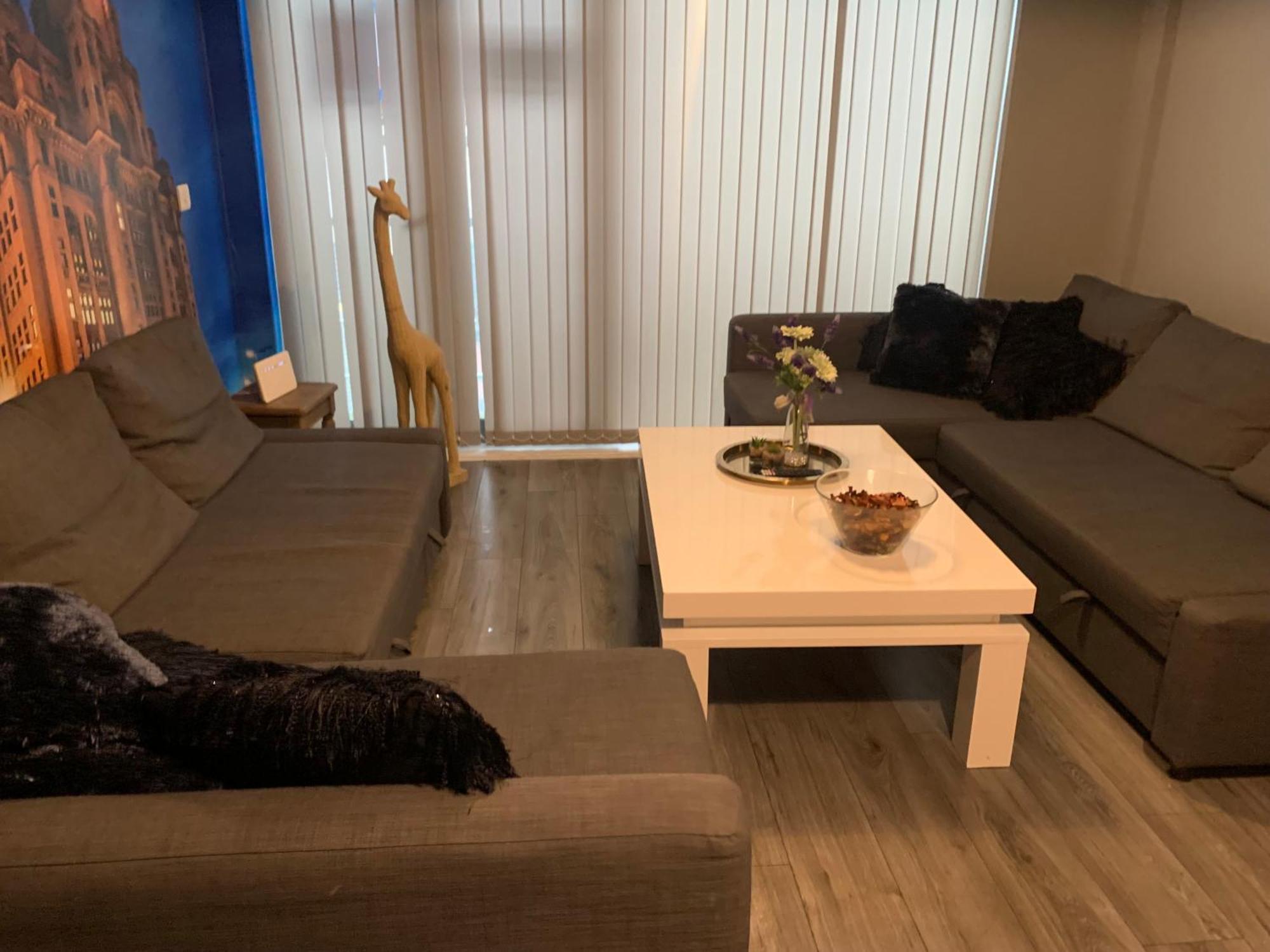 2 Bedroom Free Parking By Concert Square Sleeps 8 Liverpool Ngoại thất bức ảnh